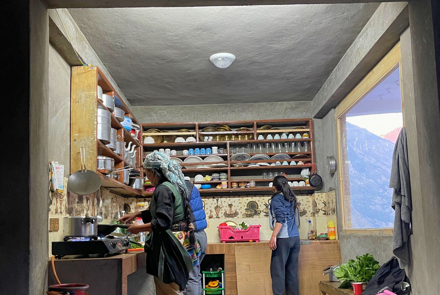 Locsl kitchen  in teahouses of langtang region