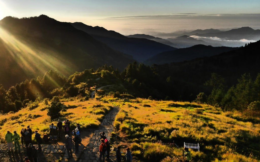 Short trekking trails in Nepal