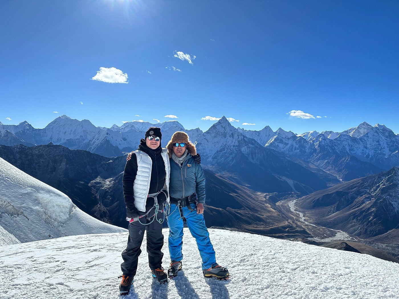 Lobuche peak Climbing with Everest Base Camp